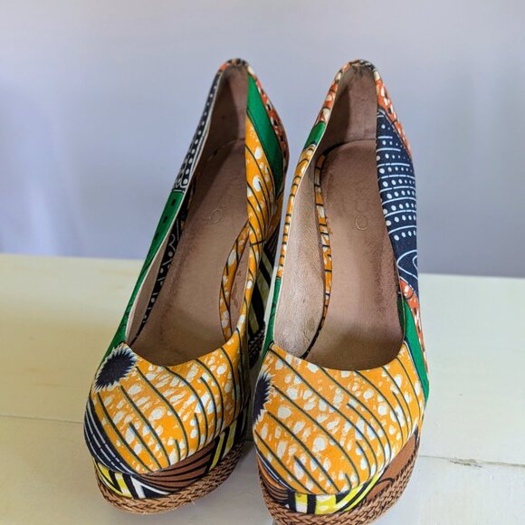 Aldo Multicolor Geometric Wedge Heels Size 38 (US 7.5–8) - Picture 5 of 7